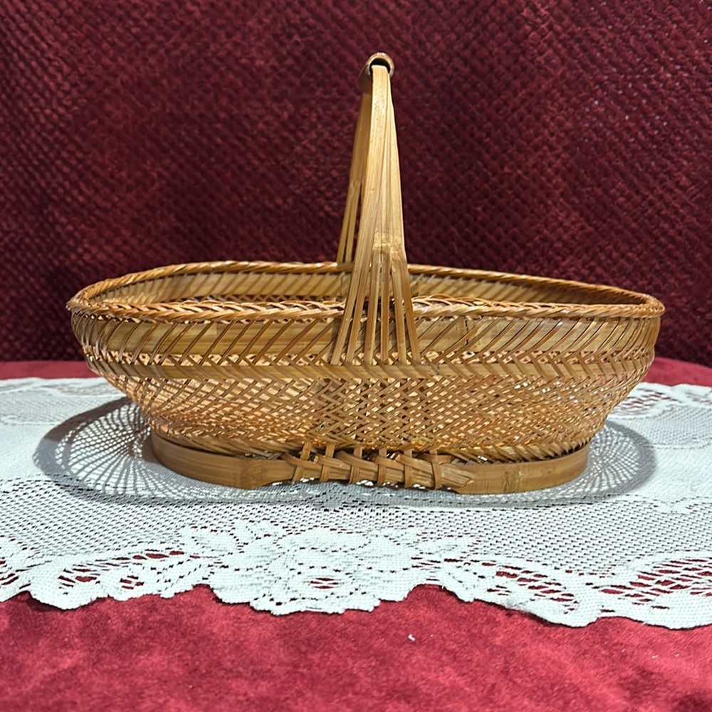 Vintage Brown Wicker Basket with Handle Oval Rectangle Rattan Basket.